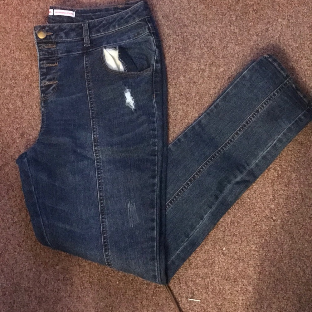 Skinny Blue Jeans